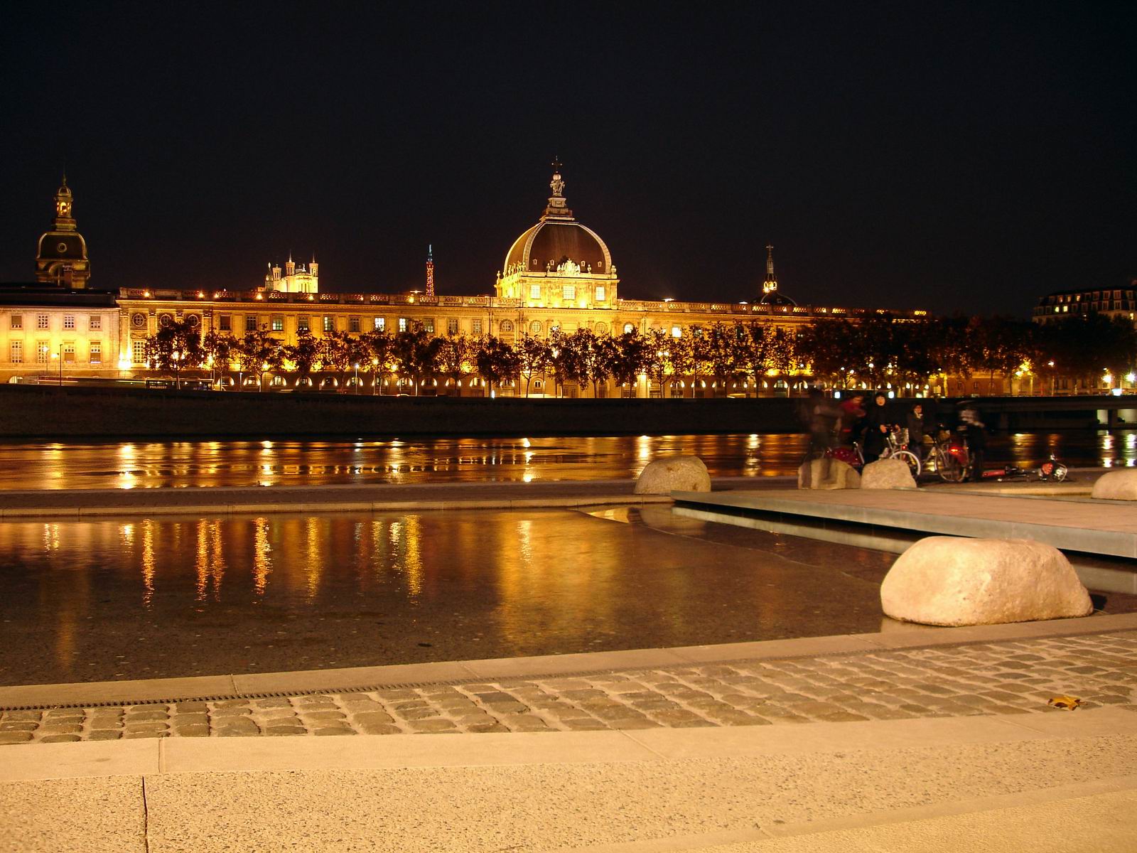 Lyon